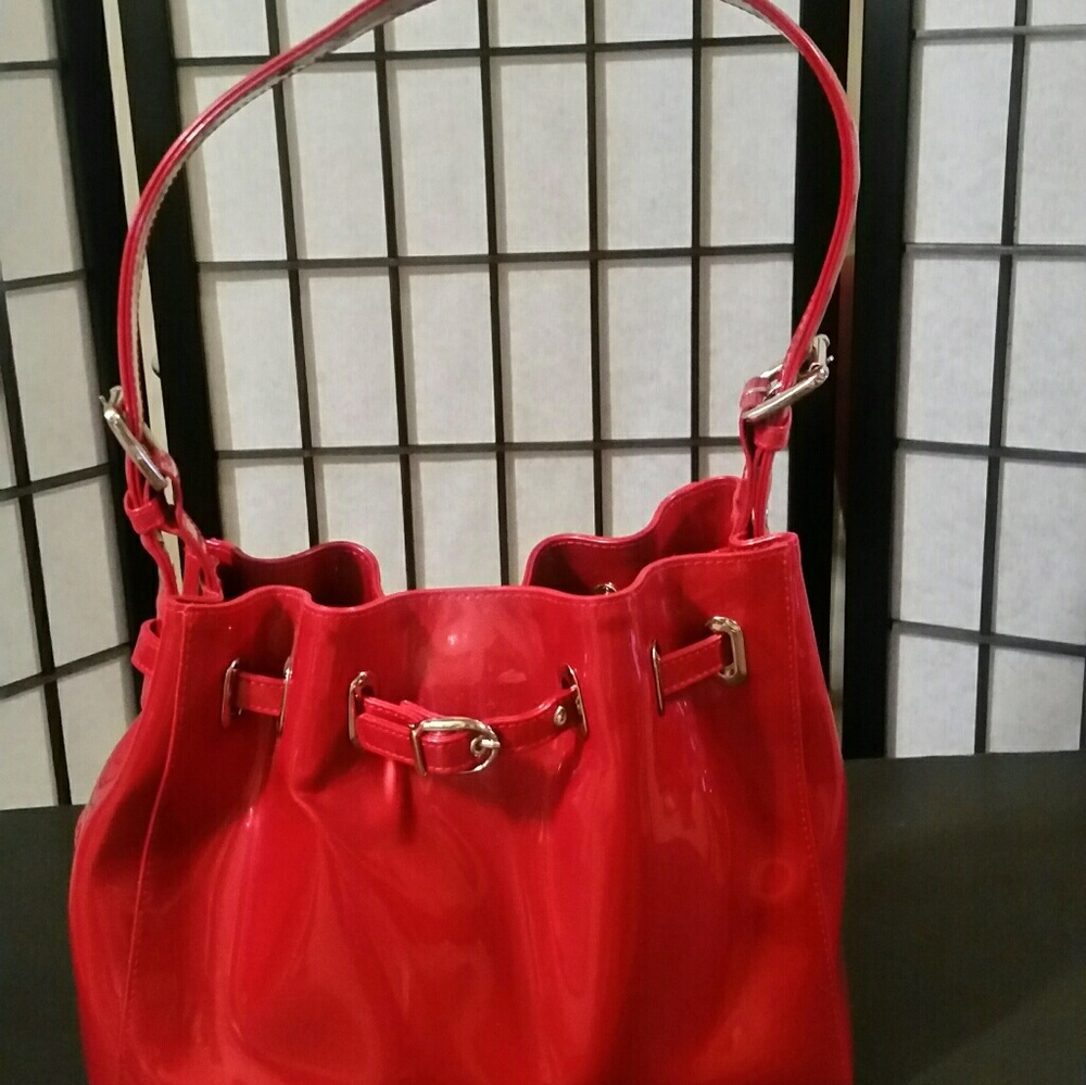 Beijo  Red Metallica Shiny  Shoulder Bag